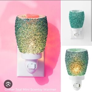 Scentsy Glitter Teal Mini Warmer